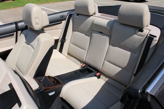 2011 BMW 3 Series 335i - 23036496 - 24