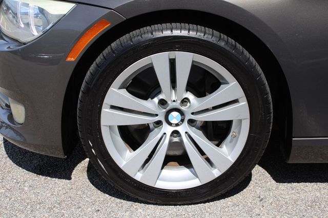 2011 BMW 3 Series 335i - 23036496 - 27