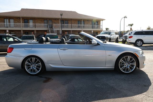 2011 BMW 3 Series 335i - 22955320 - 17