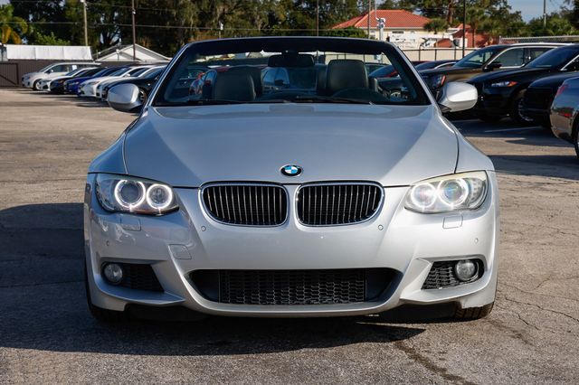 2011 BMW 3 Series 335i - 22955320 - 21