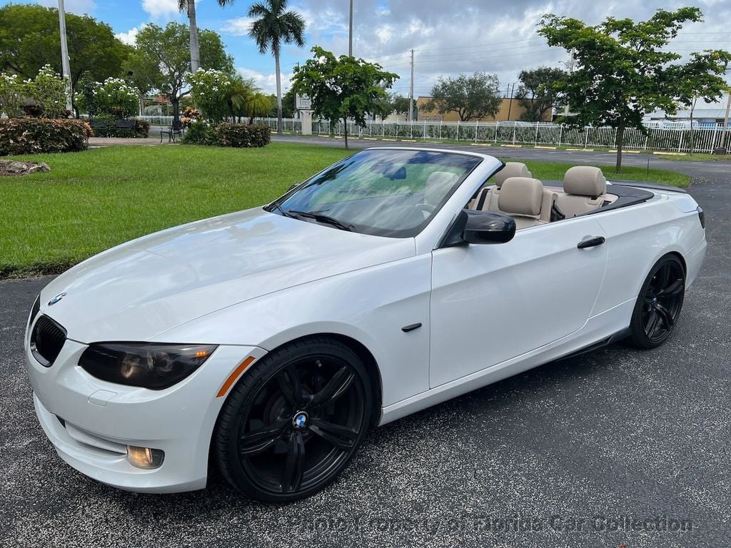 2011 BMW 3 Series 335i Convertible Hardtop Automatic E90 - 22104612 - 0