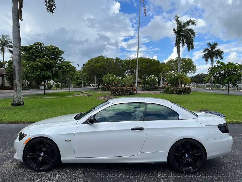 2011 BMW 3 Series 335i Convertible Hardtop Premium Navigation - 22104612 - 18