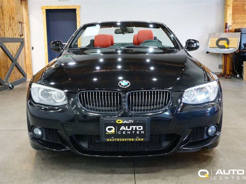 2011 BMW 3 Series 335is - 22625595 - 1