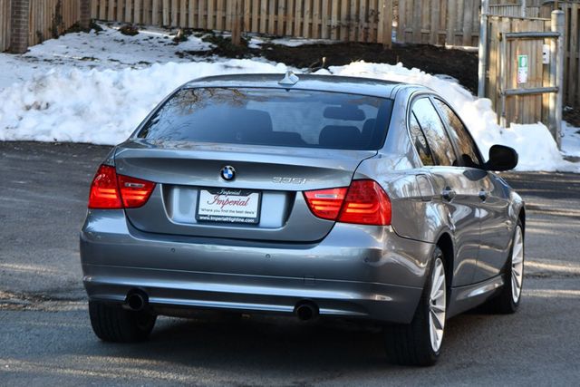 2011 BMW 3 Series 335i xDrive - 22976515 - 8
