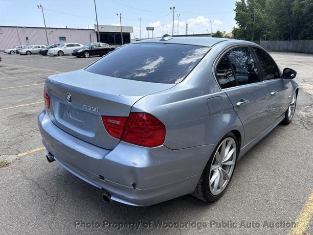2011 BMW 3 Series 335i xDrive - 23058590 - 3