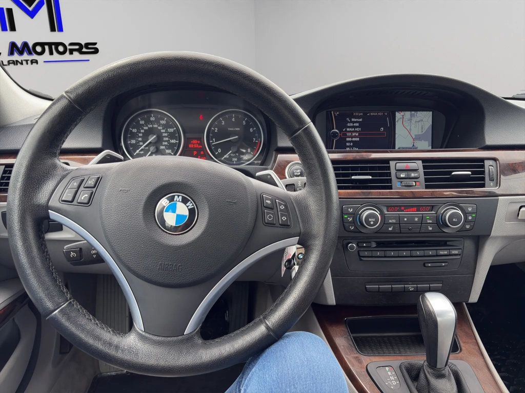 2011 BMW 3 Series 335i xDrive - 23016178 - 10