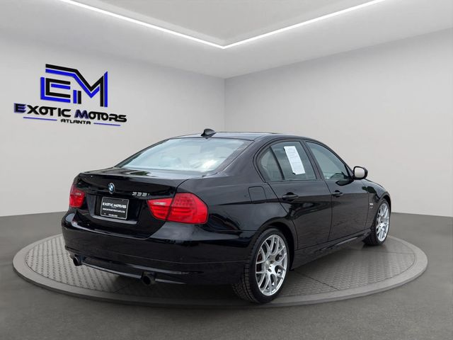 2011 BMW 3 Series 335i xDrive - 23016178 - 4