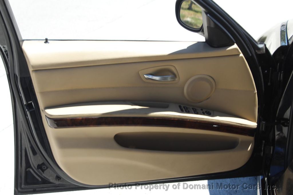2011 Bmw 328i photo 13