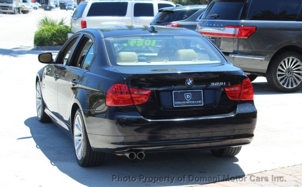 2011 Bmw 328i photo 25