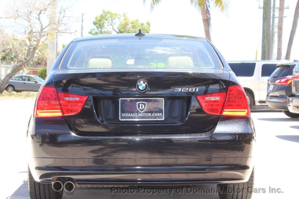 2011 Bmw 328i photo 26