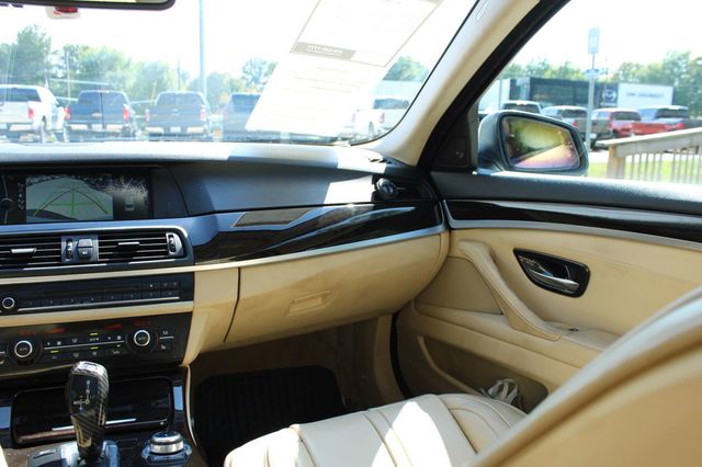 2011 BMW 5 Series 528i - 23067948 - 15