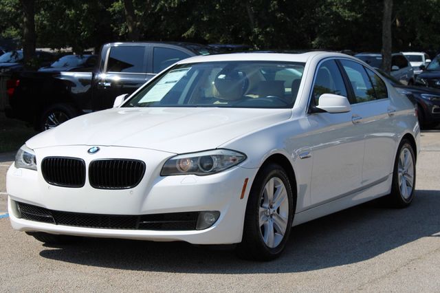 2011 BMW 5 Series 528i - 23067948 - 2