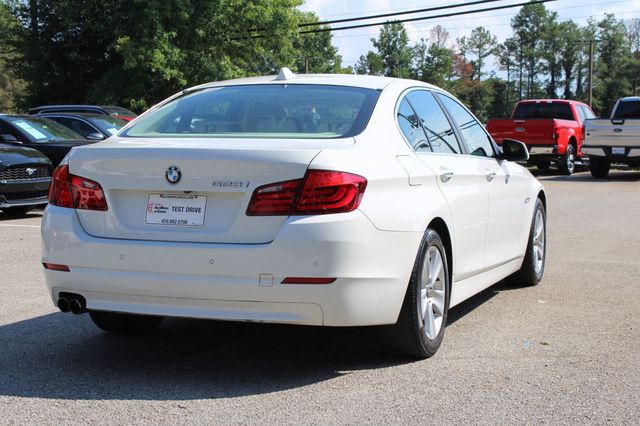 2011 BMW 5 Series 528i - 23067948 - 7