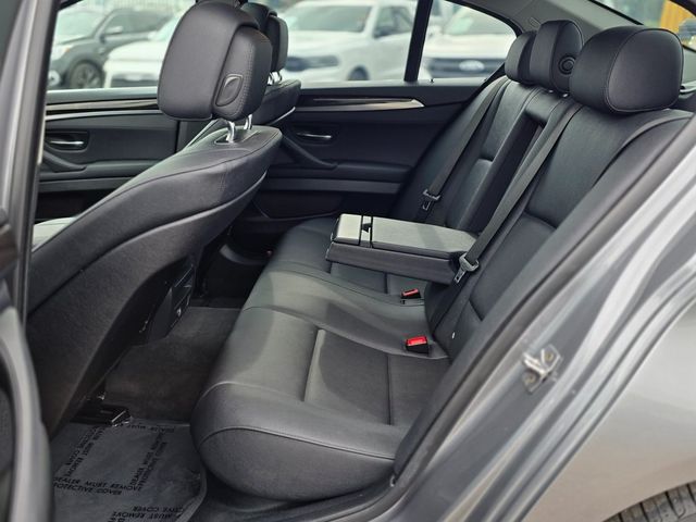 2011 BMW 5 Series 528i - 22968344 - 14