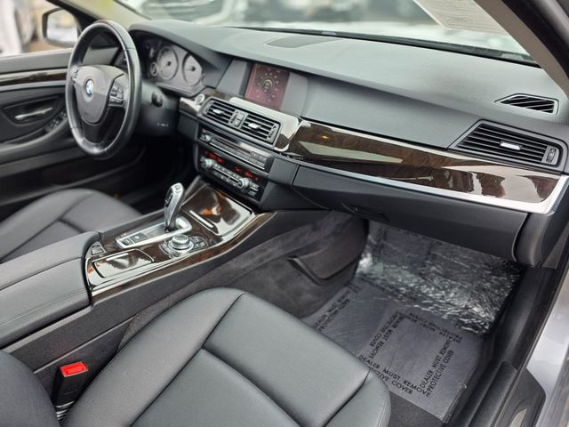 2011 BMW 5 Series 528i - 22968344 - 7