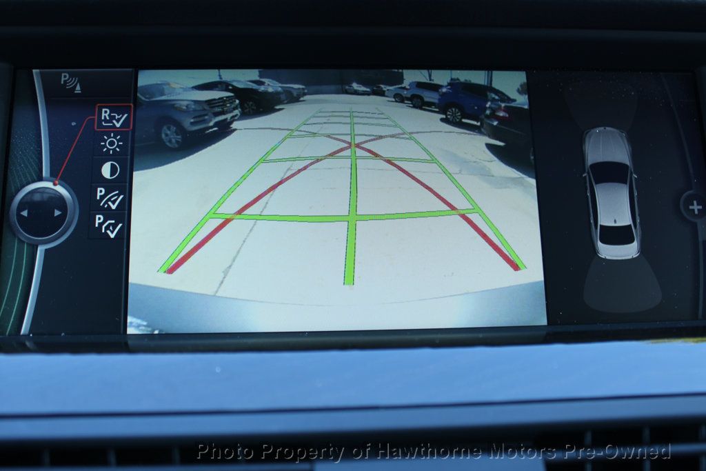 BMW 5 Series photo 15
