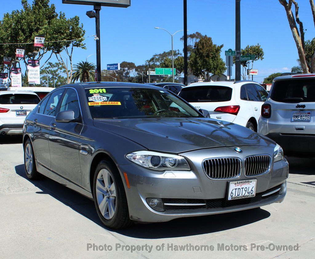BMW 5 Series photo 20