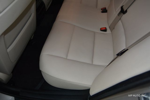 2011 BMW 5 Series 528i - 22977749 - 26