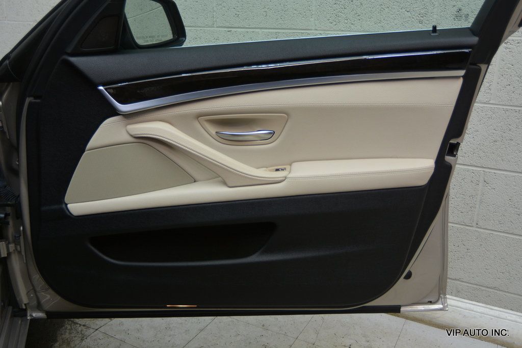 2011 BMW 5 Series 528i - 22977749 - 7