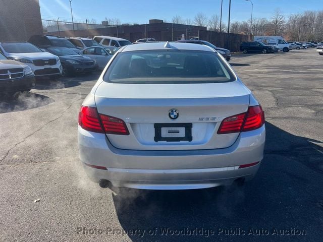 2011 BMW 5 Series 535i - 22769069 - 16