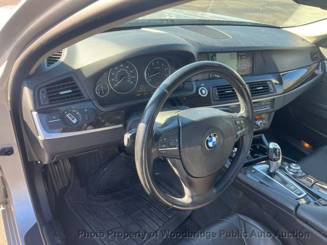 2011 BMW 5 Series 535i - 22769069 - 21