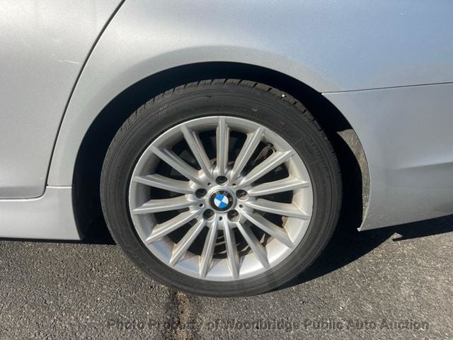 2011 BMW 5 Series 535i - 22769069 - 28