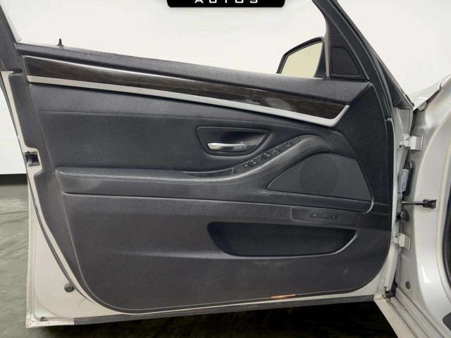 2011 BMW 5 Series 535i - 22951162 - 10