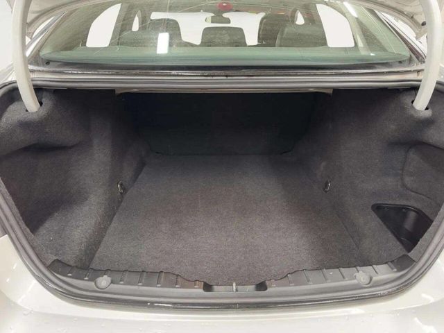 2011 BMW 5 Series 535i - 22951162 - 18