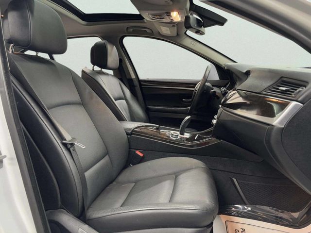 2011 BMW 5 Series 535i - 22951162 - 23