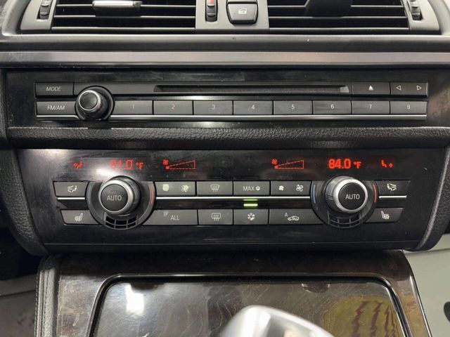 2011 BMW 5 Series 535i - 22951162 - 26