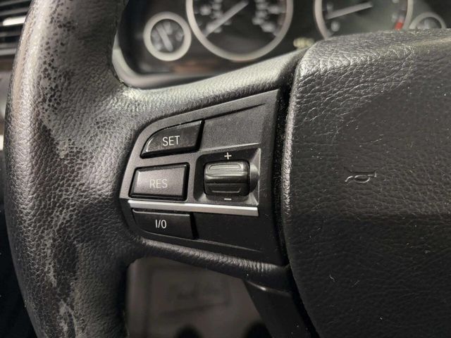 2011 BMW 5 Series 535i - 22951162 - 33