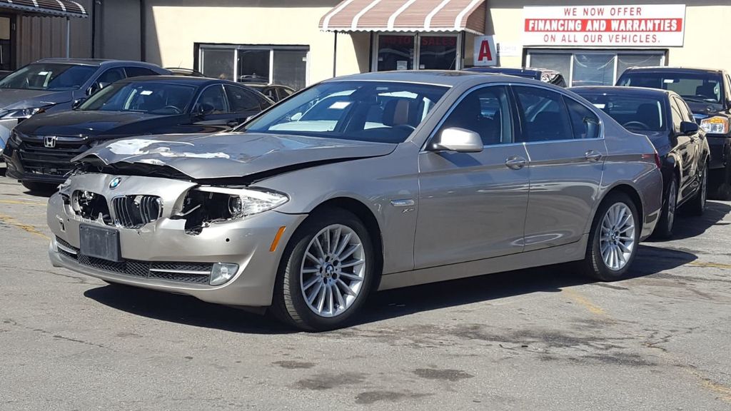 2011 BMW 5 Series 535i xDrive - 18776872 | Video 1