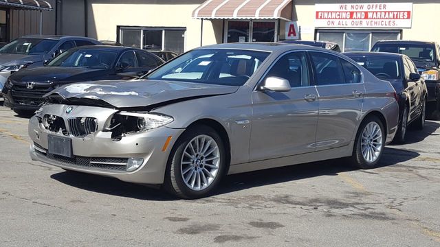 2011 BMW 5 Series 535i xDrive - 18776872 - 0