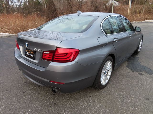 2011 BMW 5 Series 535i xDrive - 22971406 - 14