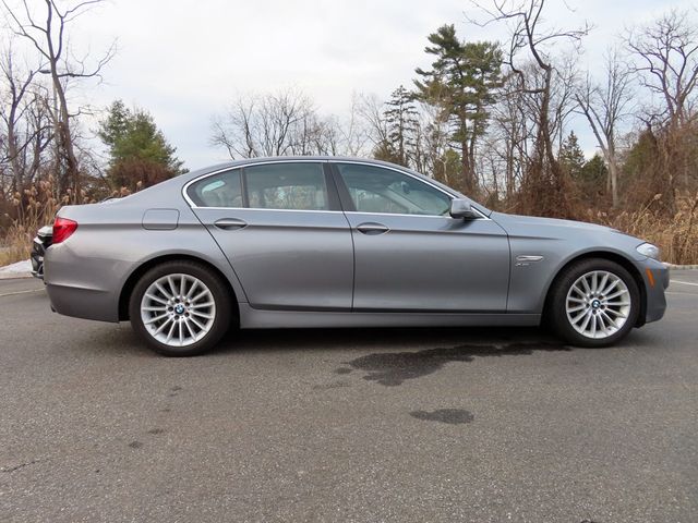 2011 BMW 5 Series 535i xDrive - 22971406 - 15