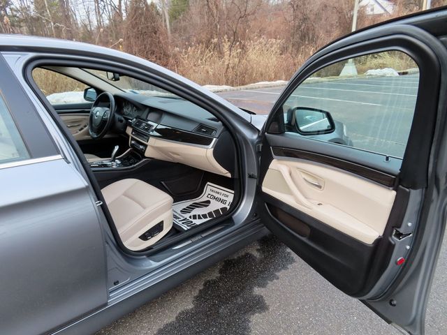 2011 BMW 5 Series 535i xDrive - 22971406 - 22