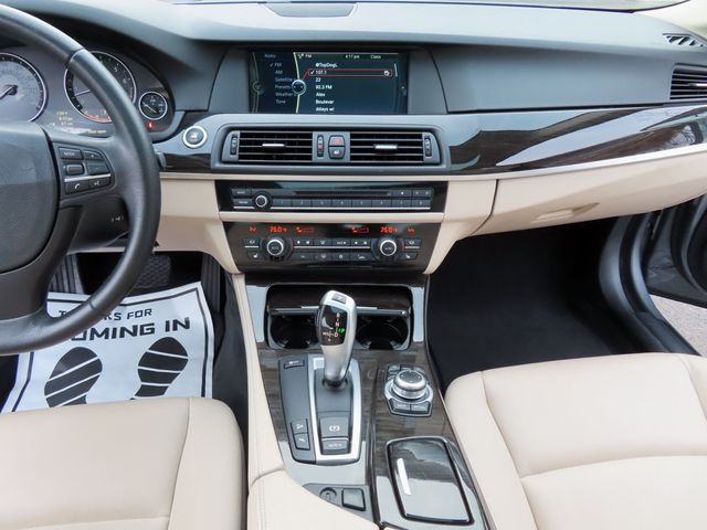 2011 BMW 5 Series 535i xDrive - 22971406 - 33