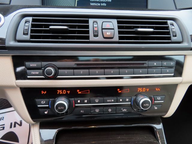 2011 BMW 5 Series 535i xDrive - 22971406 - 35