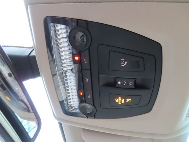 2011 BMW 5 Series 535i xDrive - 22971406 - 41