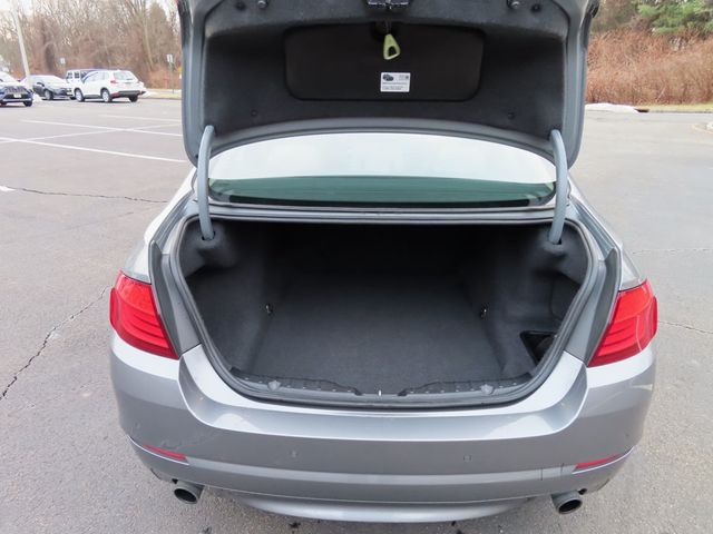 2011 BMW 5 Series 535i xDrive - 22971406 - 43