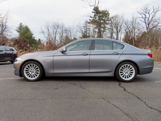 2011 BMW 5 Series 535i xDrive - 22971406 - 8