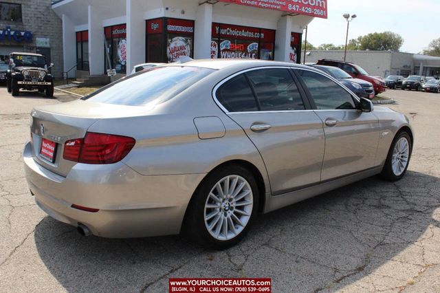 2011 BMW 5 Series 535i xDrive - 22600255 - 4