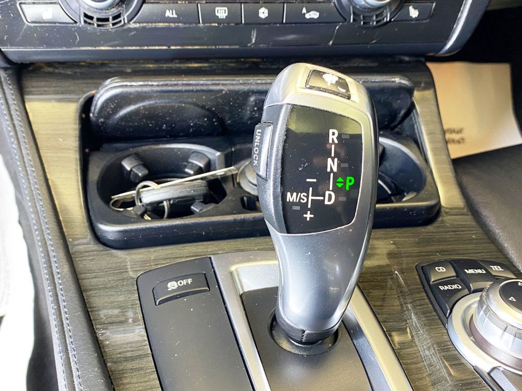 2011 BMW 5 Series 535i xDrive - 22926147 - 33