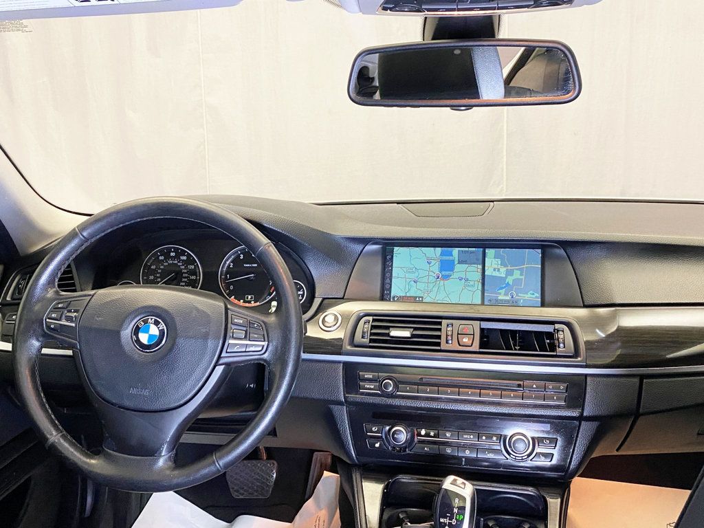 2011 BMW 5 Series 535i xDrive - 22926147 - 44