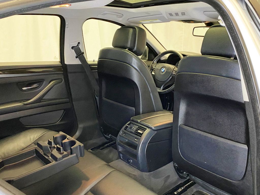 2011 BMW 5 Series 535i xDrive - 22926147 - 46