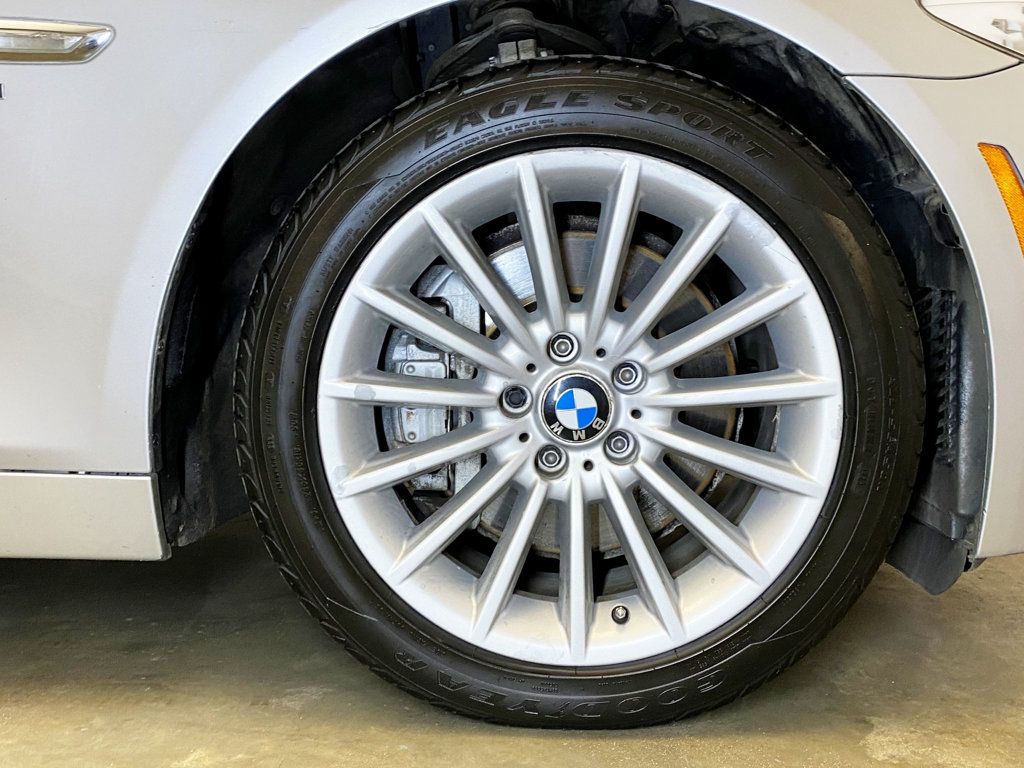 2011 BMW 5 Series 535i xDrive - 22926147 - 57