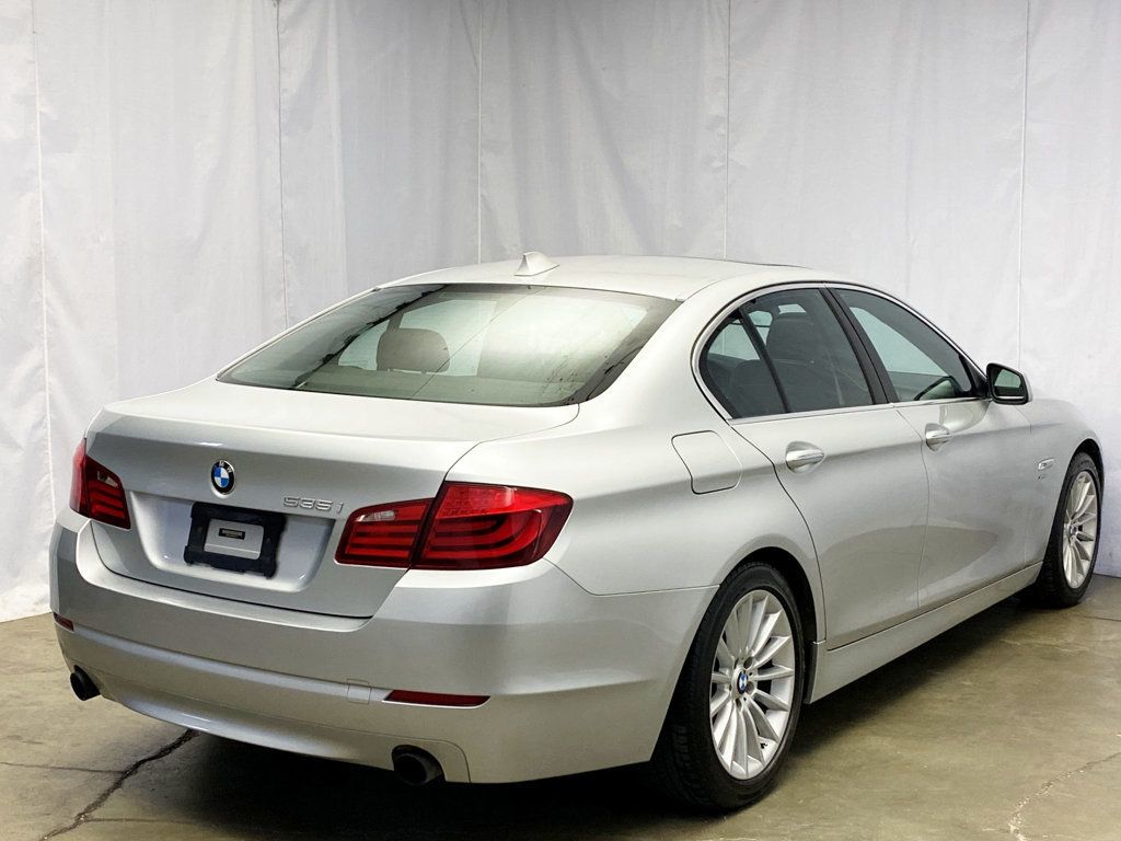 2011 BMW 5 Series 535i xDrive - 22926147 - 8