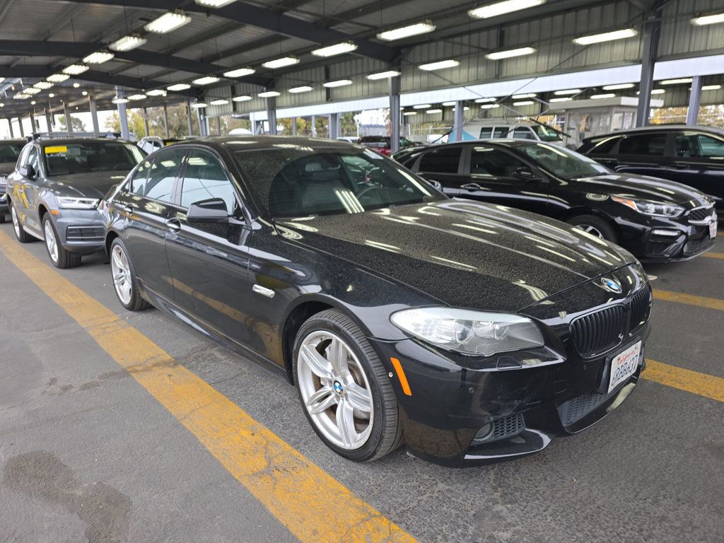 2011 BMW 5 Series 550i - 23008351 - 1