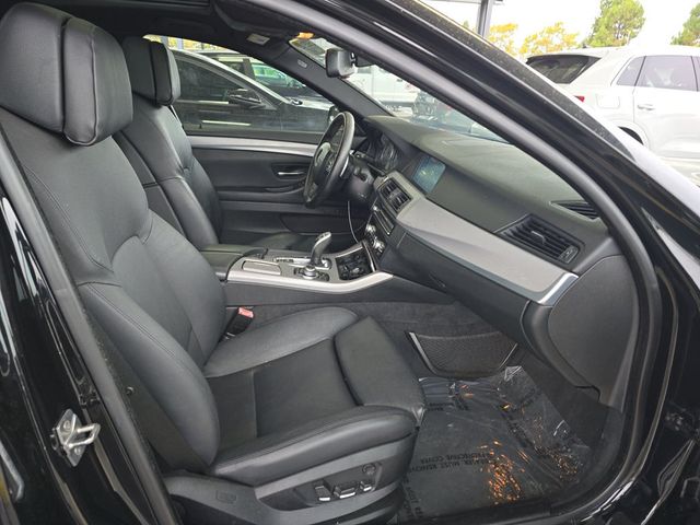 2011 BMW 5 Series 550i - 23008351 - 5