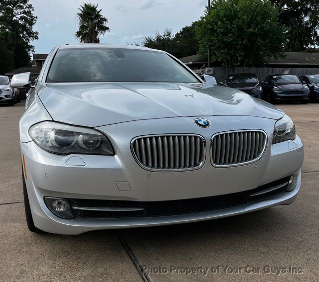 2011 BMW 5 Series 550i - 23085062 - 2